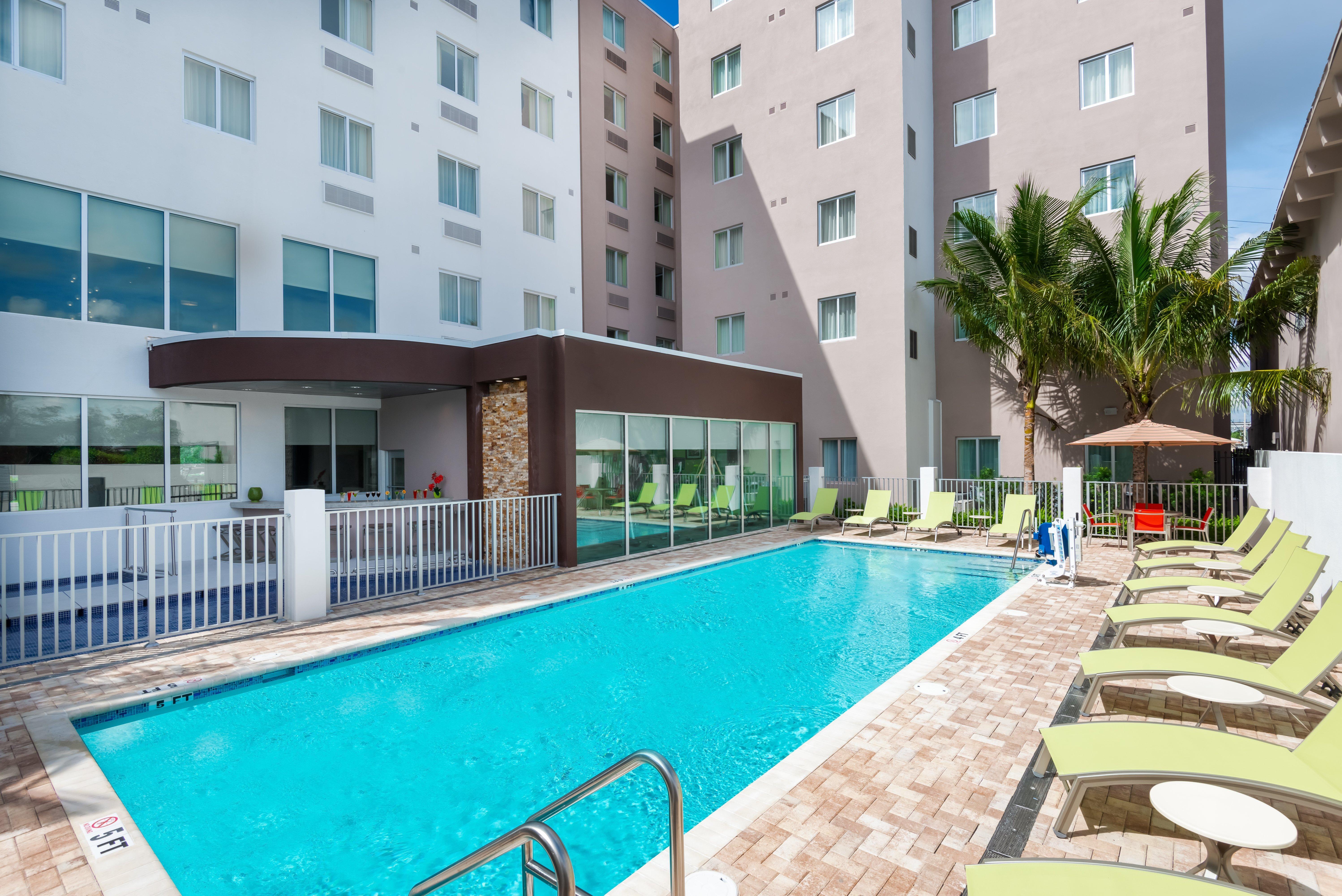 Staybridge Suites - Miami International Airport By Ihg Miami Springs Exterior photo