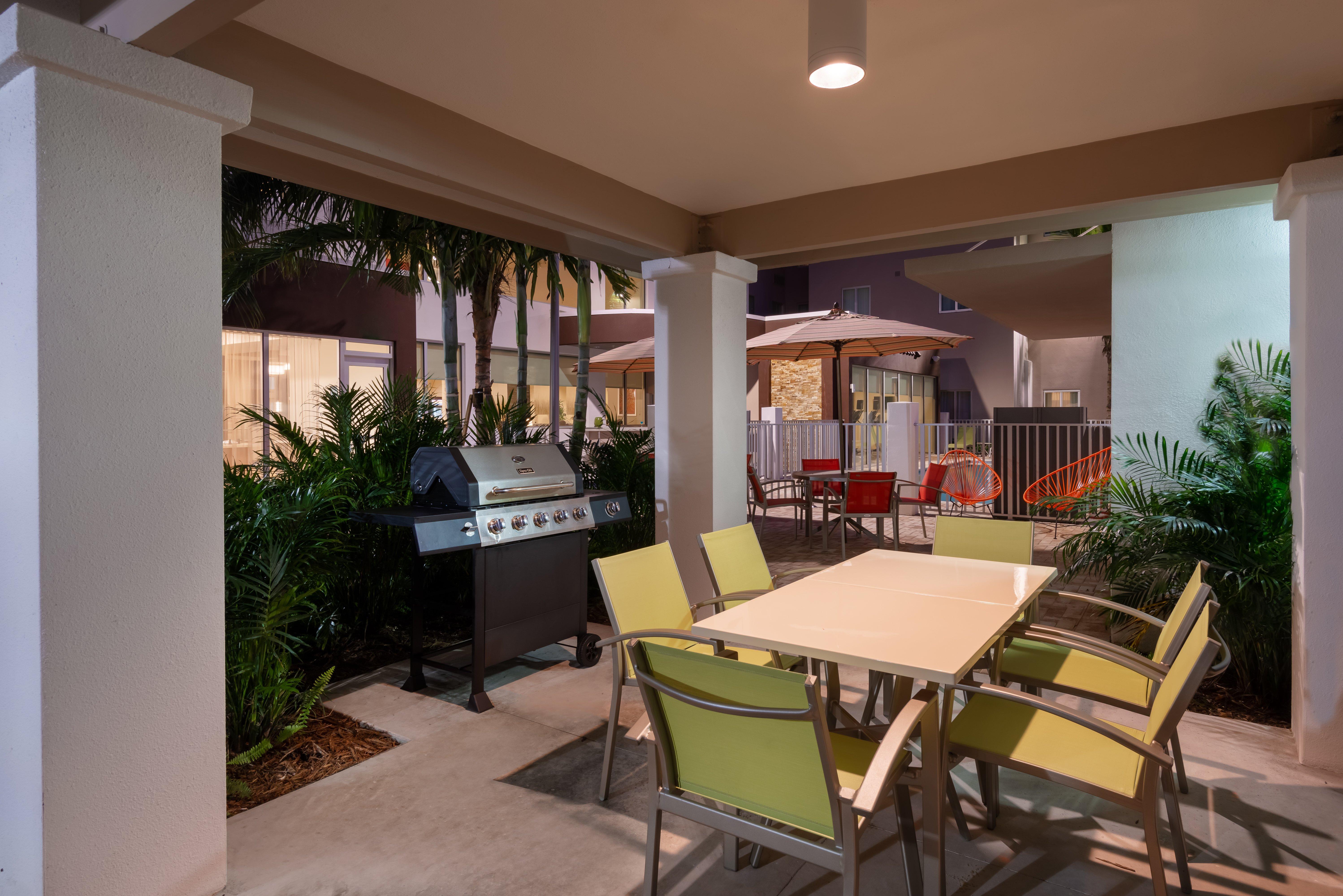 Staybridge Suites - Miami International Airport By Ihg Miami Springs Exterior photo