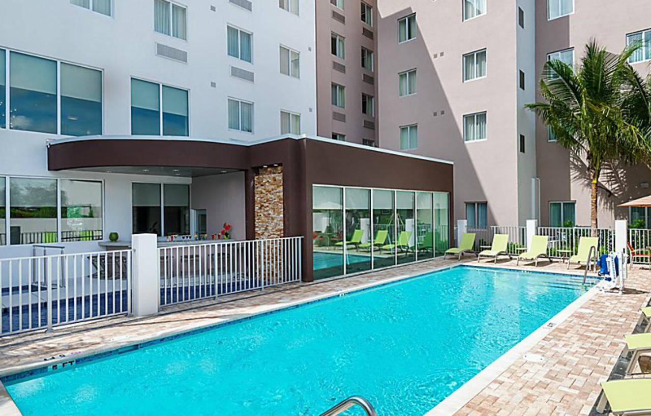 Staybridge Suites - Miami International Airport By Ihg Miami Springs Exterior photo